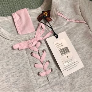 ⛔️SOLD⛔️ 7 For All Mankind Girl’s Lace Up Tee